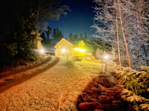 The Nordby Cabin - 3 minutes from E6 Strömstad